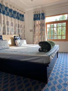 Zikra HomeStay - Srinagar - 5