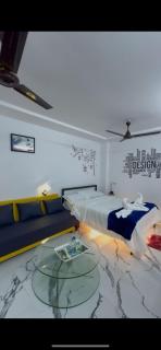 STAR Hotel - - 6