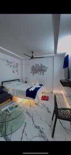 STAR Hotel - - 5