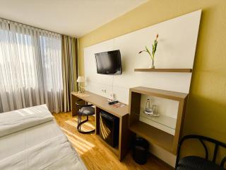 ARVENA Messe Hotel - 2