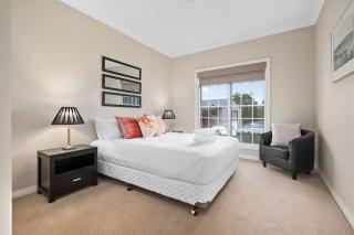 Mole Hill Farmhouse - Lovedale - 3