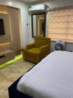 Luxury 2BR Wuse 2 247 Power Free Wi-Fi - Abuja - 8
