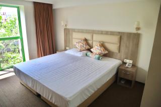 Hotel Gallery Inn - Tbilisi - 9