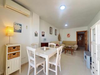 Apartment Burriana Beach Nerja - 1