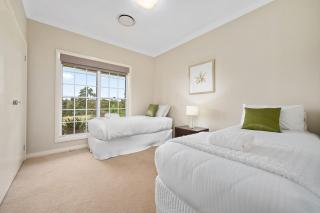 Mole Hill Farmhouse - Lovedale - 1