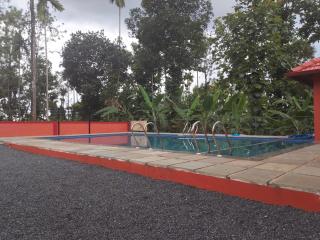 Empire Life Pool Villa - Meenangadi - 2