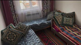 East guest house - - 4