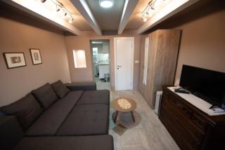 Magnolia Lux Studio Apartments Biker's Friendly - Budva - 7