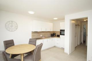 Rex Rugia FeWo15-4 strandnah,Terrasse,Sauna,Pool - Lobbe - 1