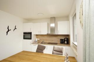 Rex Rugia FeWo15-3 strandnah,Terrasse,Sauna,Pool - Lobbe - 2