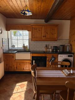 Lighthouse Keepers Cottage - Moville - 6