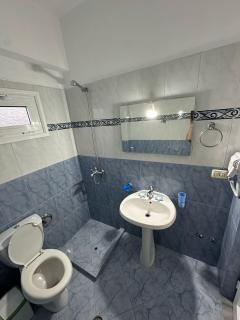 Nevi Rooms - Sarandë - 7