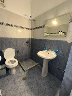 Nevi Rooms - Sarandë - 1