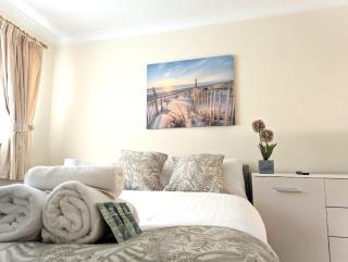 A cosy & stylish two-bed bungalow with garden & parking, close to a shopping centre, motorways and bus stops - Thurcaston - 6