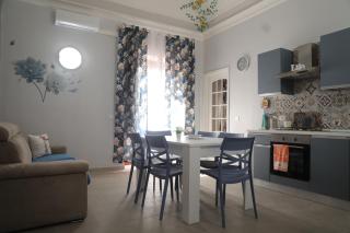 Ice Holiday Apartment - Catania - 7