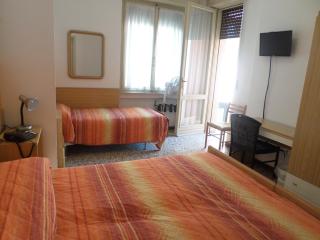 Hotel Garnì Capinera - 1