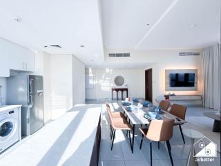 Stylish Stay with Balcony in JVC, O2 Tower - 4