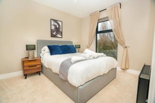 Modern & Bright 2 Bed Apartment in Birmingham - Birmingham - 7