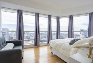 Exclusivo Apartamento con pileta, jacuzzi, gym y vista - Buenos Aires - 0