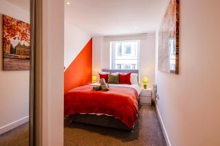 Stylish 2BR Flat - Free Parking - fast WI-FI - 5