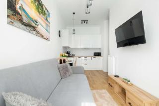 Jasny Apartament w Świnoujściu Blisko Portu by Noclegi Renters - Świnoujście - 7
