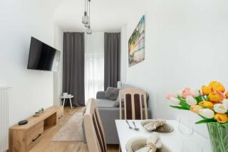 Jasny Apartament w Świnoujściu Blisko Portu by Noclegi Renters - Świnoujście - 3
