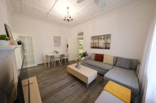 Entire 3 bedroom guest suite in Burwood - Sydney - 0