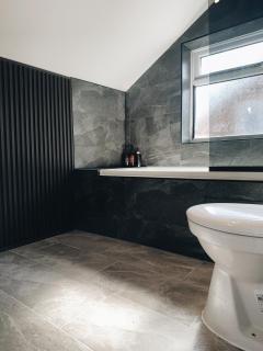 Bee Stays - Rostherne House - 5