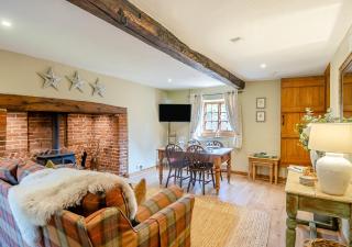 Fox Cottage - - 0
