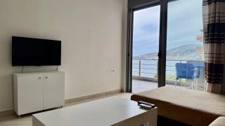 Triton Sea Side Apartment - Sarandë - 0
