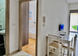 Triton Sea Side Apartment - Sarandë - 3
