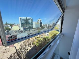 RentNow Cozy Central Apartment Lev Tolstoi 43b with Balcony - Chişinău - 5