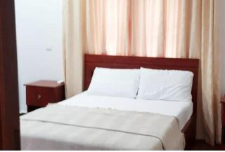 Beautiful One Bed & Parlour with Playstation 4, Wi-Fi, Netflix, kitchen, Supermarket, Pharmacy & Laundry - Ankuru - 0