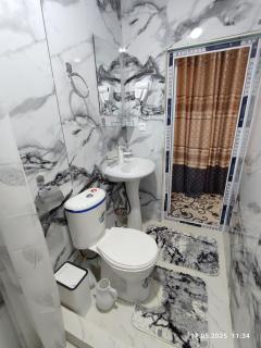 Oybek Hotel - 1