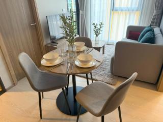 THE BASE Rise Resort Style 1 & 2 Bedrooms - Ban Rangeng - 3