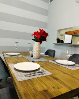 Charming & Comfortable 1BR Jumeirah Bay X1 JLT - Dubai - 5