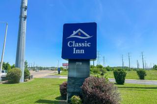 Classic Inn By OYO I- 240 Near Memphis Airport - Memphis - 2