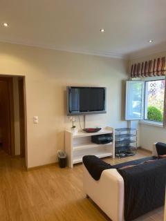 3 Bed Apartment in ALVALADE, LISBON - Bicas - 0