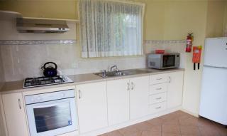 Kingston Foreshore Caravan Park - 9