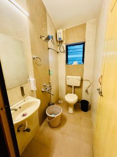 Hotel Elite Stay - Nilanjali Society, Kalyani Nagar, Pune - Pune - 1