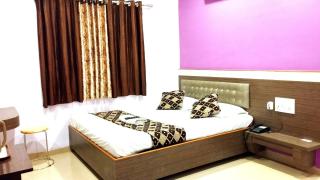 HOTEL Sai Bala Ji Residency ! Near Shri Sai Baba Temple Shirdi - Free Wi-fi And Parking Facilities- Best Budget Hotel In Shirdi - Shirdi - 8