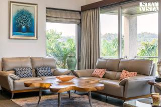 StayVista's The Tavern At Canary Farms - Mountain-View Luxury Mansion with Infinity Pool, Jacuzzi & Games Zone - Lonavala - 7