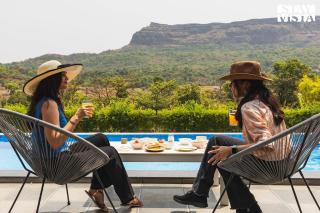 StayVista's The Tavern At Canary Farms - Mountain-View Luxury Mansion with Infinity Pool, Jacuzzi & Games Zone - Lonavala - 8