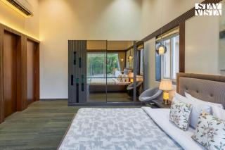 StayVista's The Tavern At Canary Farms - Mountain-View Luxury Mansion with Infinity Pool, Jacuzzi & Games Zone - Lonavala - 2