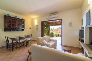 Warm and cozy Villa Great sea view - Riva dei Pini - 7