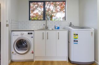 Group Retreat Near Top Wedding Venues plus Games Room - Prebbleton - 5
