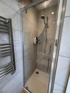 The Cedar - Free Parking, Netflix, Near M1, M69 - Enderby - 6