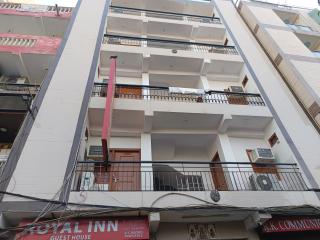 Royal Inn -01 Minute Walk in Nizamuddin Railway Station - New Delhi - 0