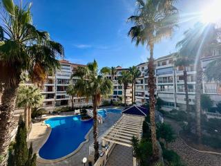 Joyful Pearl Apartment - La Mata - 0