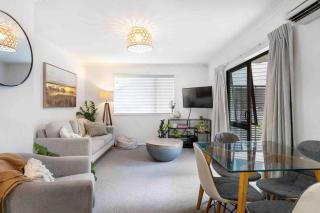 Queenstown Robin - Breakfast, Parking, Town Center - Queenstown - 6